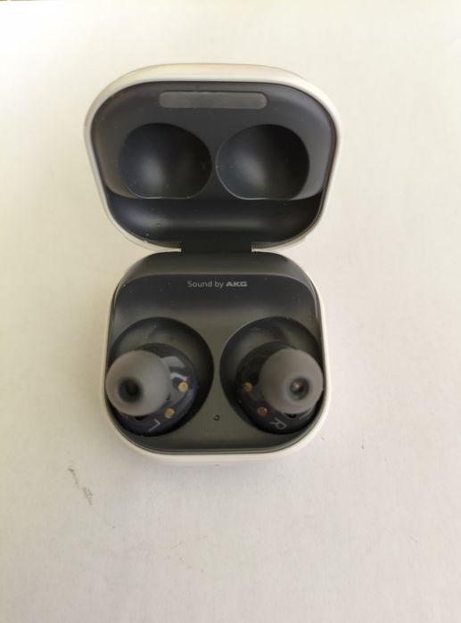 Samsung Galaxy buds 2