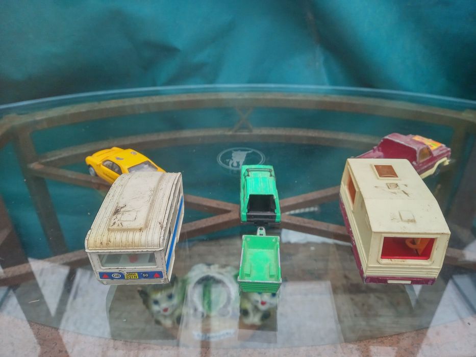 Carrinhos Miniatura com Caravana