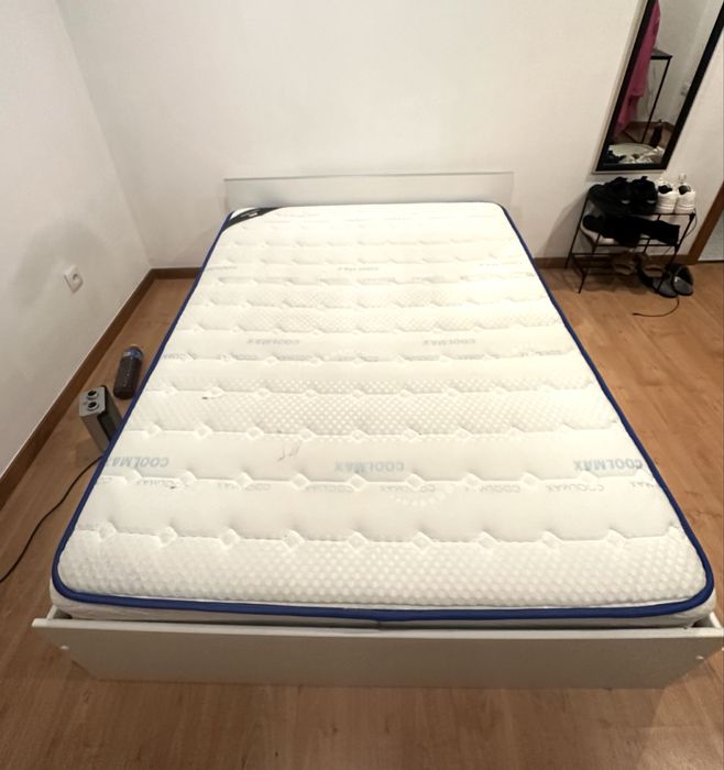 Pack cama de casal CODA + colchão - 185€