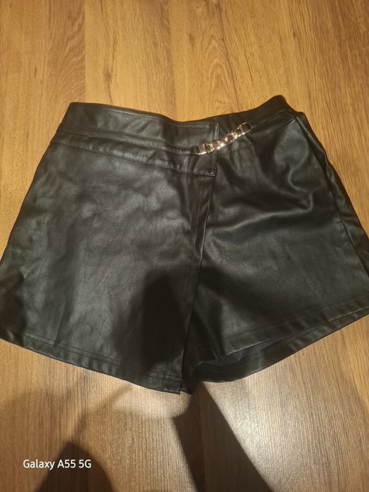 Spodenki ze skóry