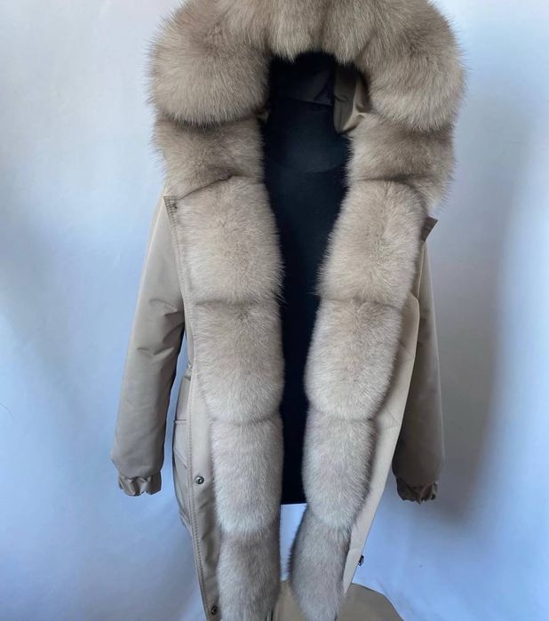 Куртка бежевая женская зимняя, парка с натуральным мехом песца. 42-60р