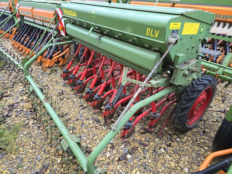 Siewnik zbożowy Hassia DLV 2m * import Niemcy *