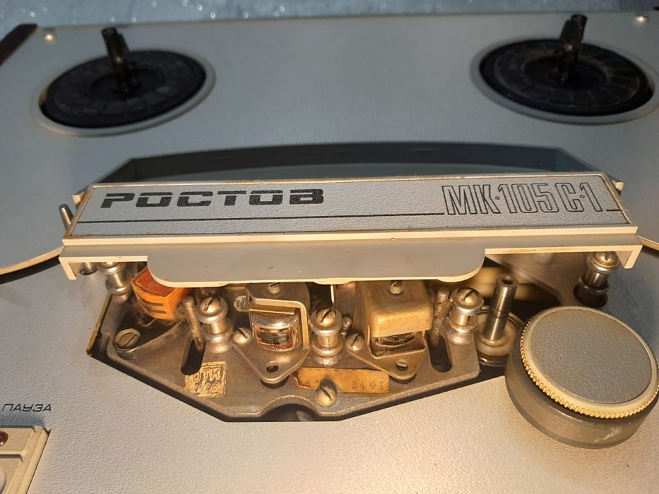 Magnitofon szpulowy  РОСТОВ МК105С1