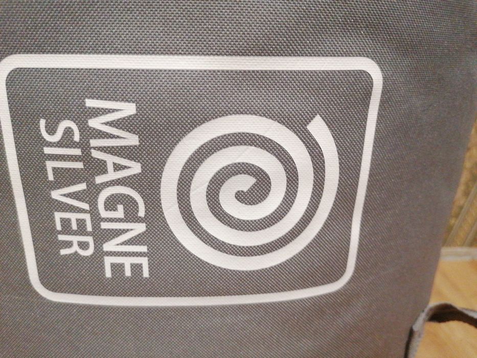Materac terapeutyczno-magnetyczny