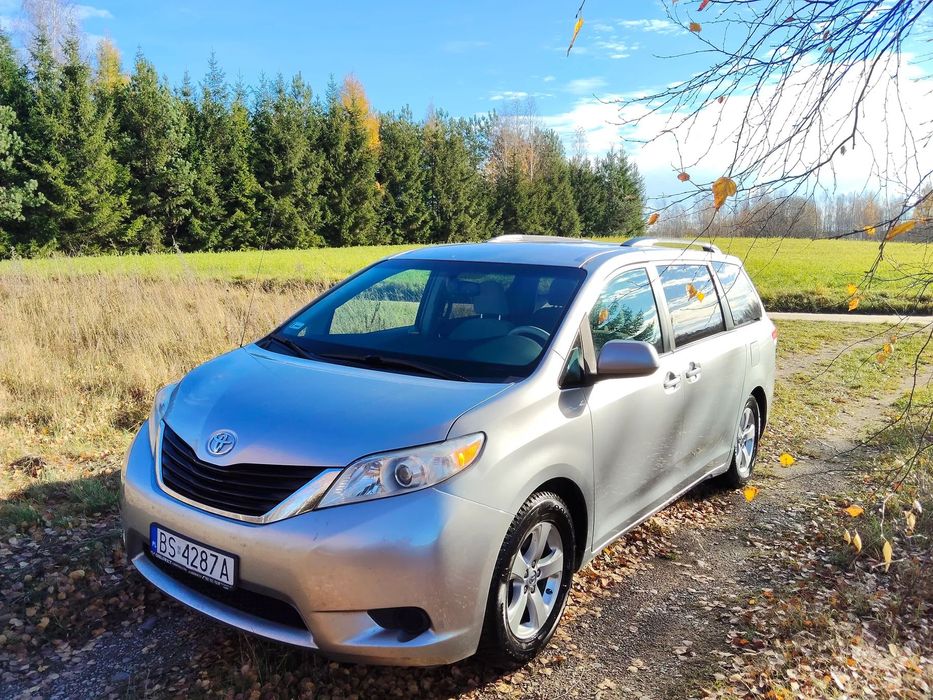 Toyota Sienna Toyota Sienna 3,5 V6 LE