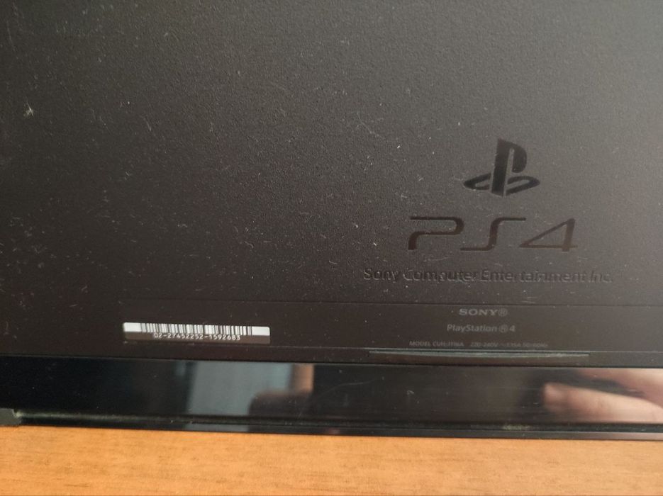 Playstation 4 fat