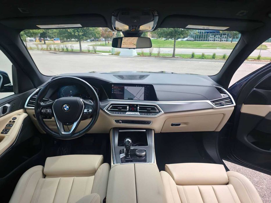 BMW X5 xDrive40i      2019