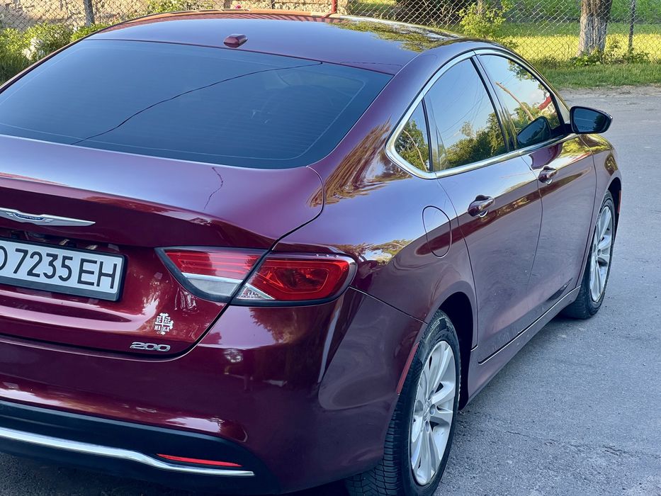 Chrysler 200 2,4 газ/бензин Автомат 2015 рік