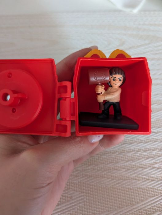 Колекційна іграшка McDonald's Хеппі Міл — Stranger Things