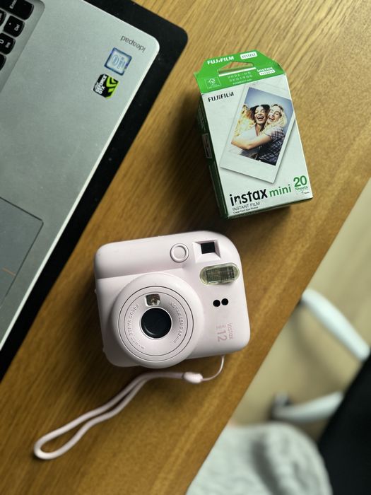 Instax 12 mini różowy stan idealny jak nowy