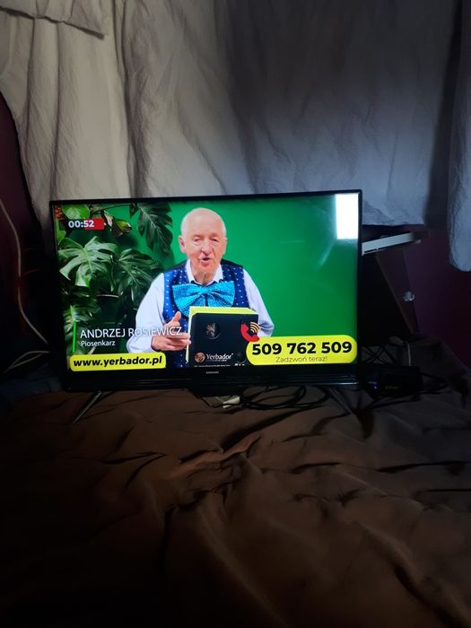 Telewizor Samsung 32 całe plus dekoder