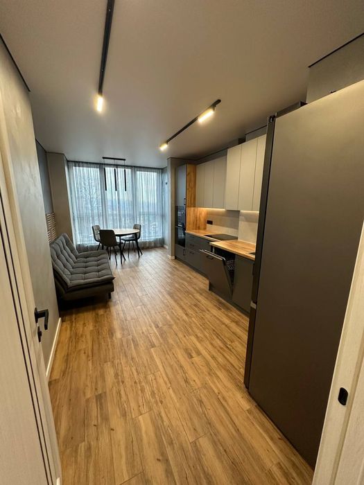 Продається 1,5 кімнатна квартира - заходь і живи!