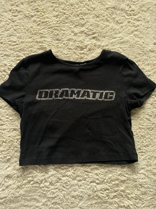 Krotki top z krysztalkami