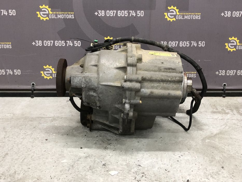 Роздатка Kia Sorento 2.5 47300-4c200