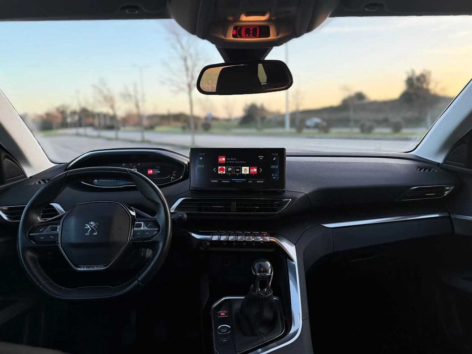 Vendo Peugeot em óptimo estado