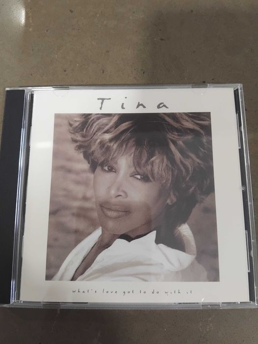 Tina Turner em cd novo