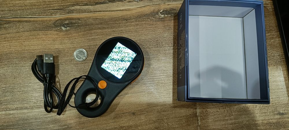 Портативний цифровий мікроскоп лупа 500х з підсвічуванням