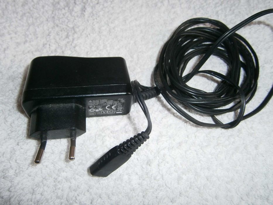 Блок живлення на 5.9V 1.5А 8.85W  Кабель - 3 метри