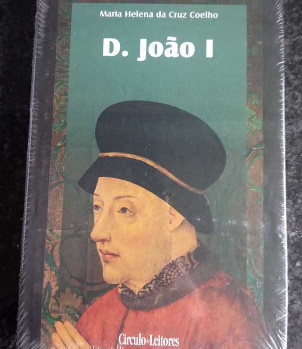 6 Livros Novos, de 6 Reis de Portugal.