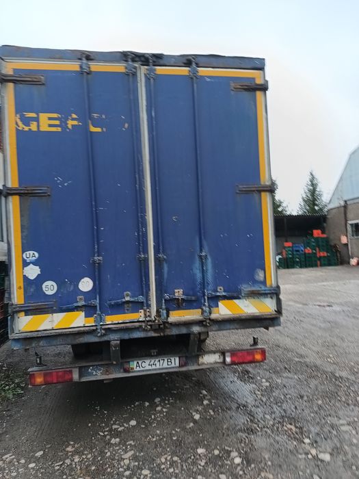 Вантажні перевезення