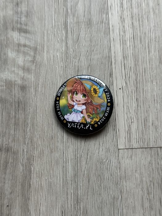 Yatta przypinki osiągnięcia