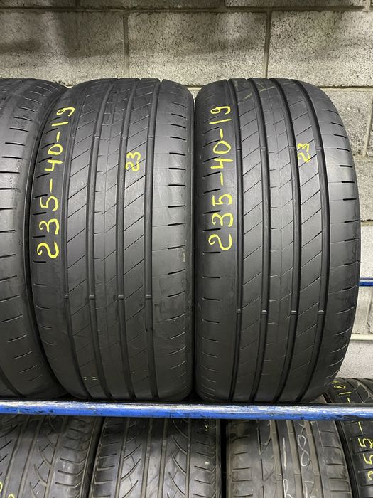 Літні шини 235/40 R19 (96W) GOOD YEAR