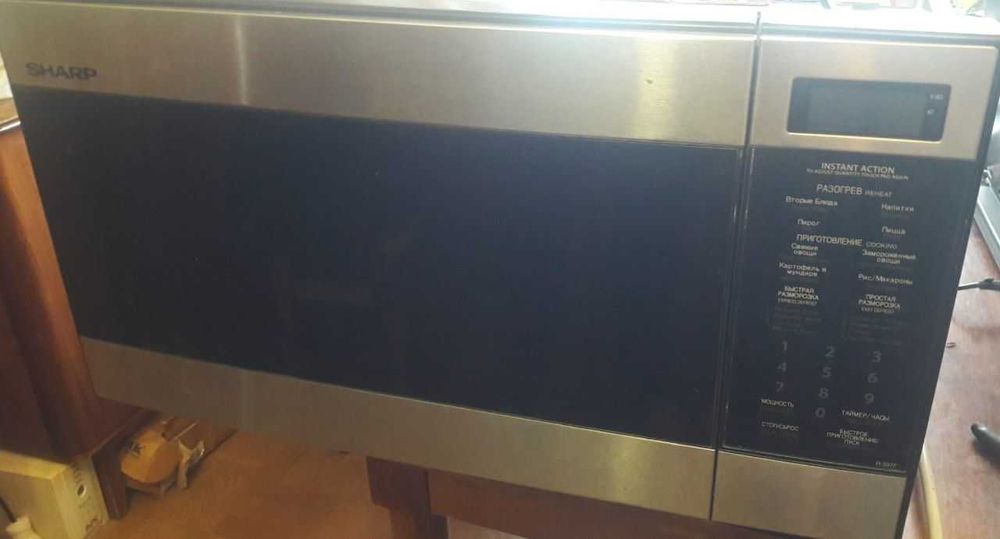 Микроволновая печь SHARP R-397f под восстановление