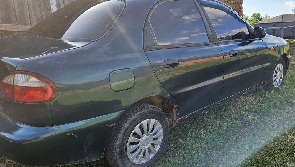 Daewoo LANOS 2005