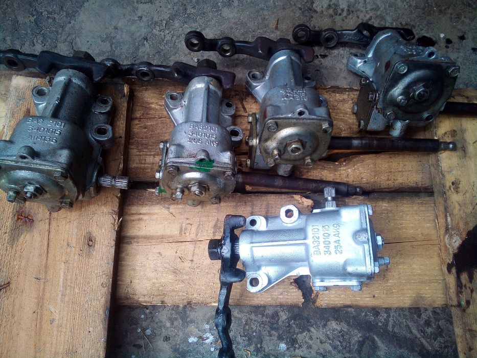 Рулева колонка  ваз 2101  ,03,05,06,07, Нива