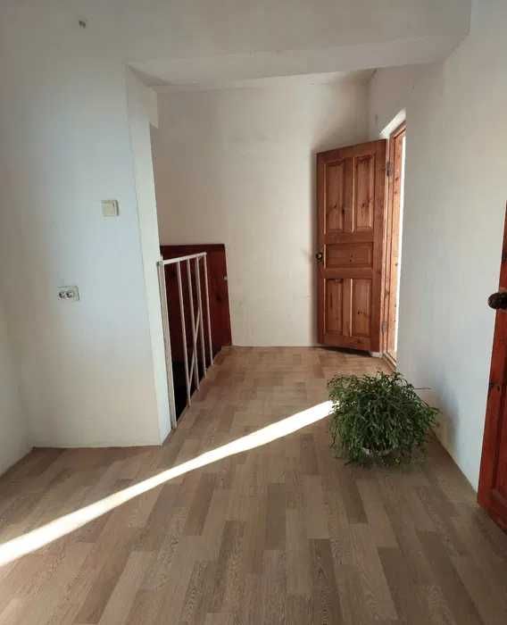 (13//1Ж) Продам 2-поверховий будинок