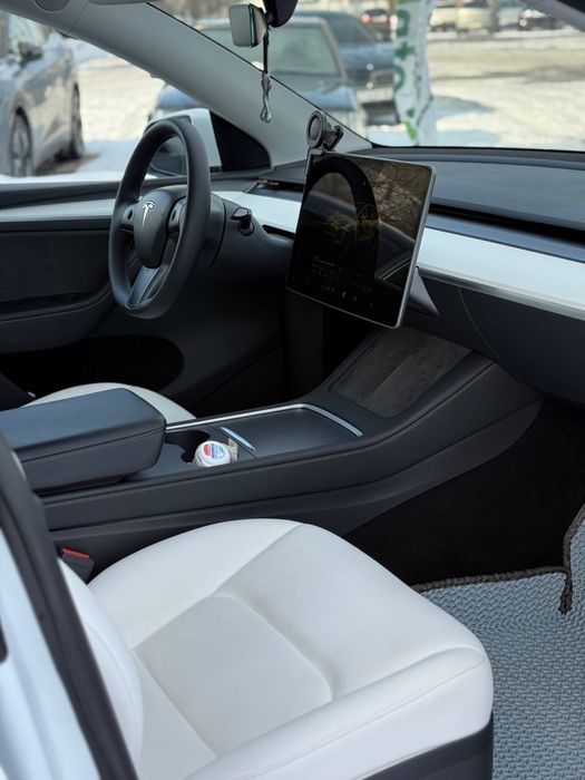 Продам TESLA model Y 2023 82 kwt