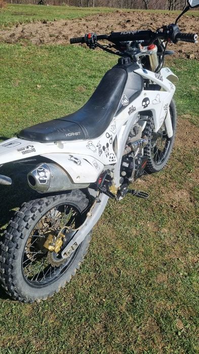 Мотоцикл Hornet Dakar pro  у відмінному стані