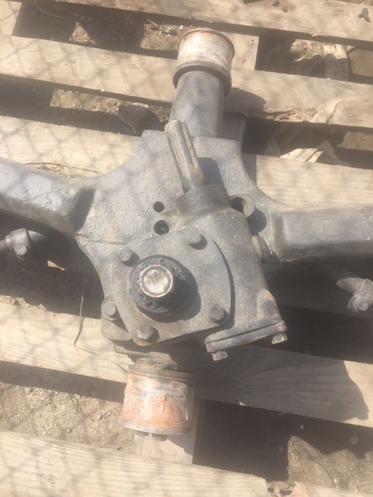 Продам балку Балканкар Електропогрузчик ЕВ717 і ЕВ687 ступиці