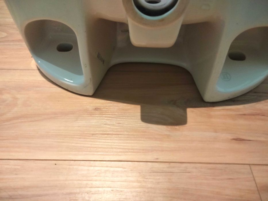 Umywalka koło 46/36