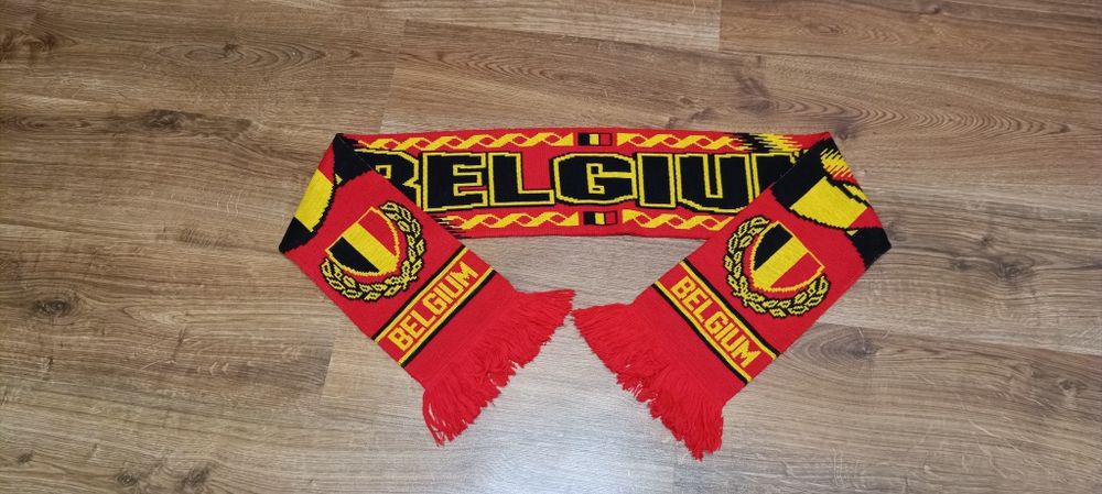 Belgia szalik używany