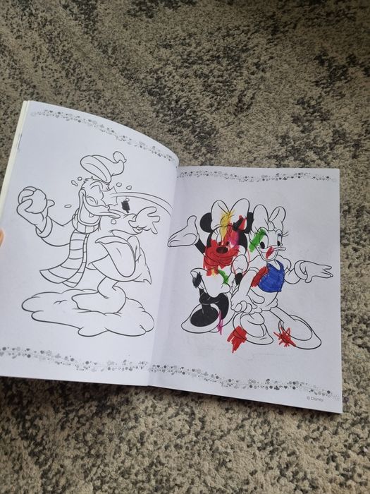 4. Mega kolorowanka Myszka Miki Minnie Mouse dla dzieci giga