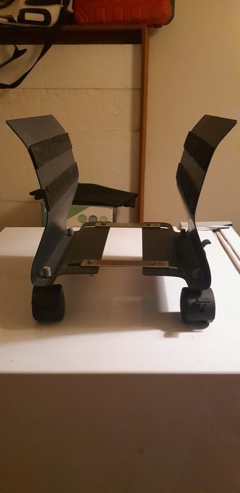 Suporte/carrinho para pc torre