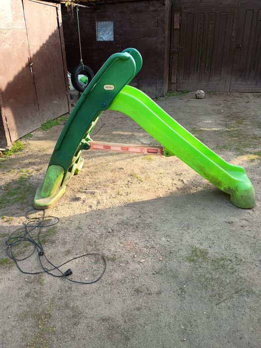 Wydam Zjeżdżalnie schody polamane