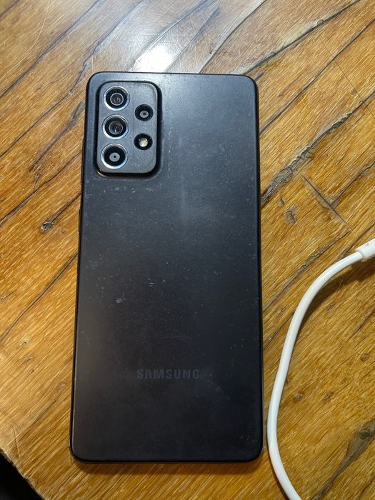 Продам телефон самсунг Гелексі А 52