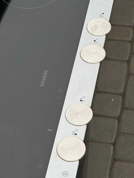 Індукційна поверхня б/в SIEMENS  Розмір: 60/80/55 Чорне скло #07719