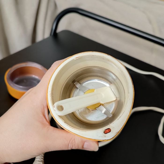 Кавомолка predom prespol