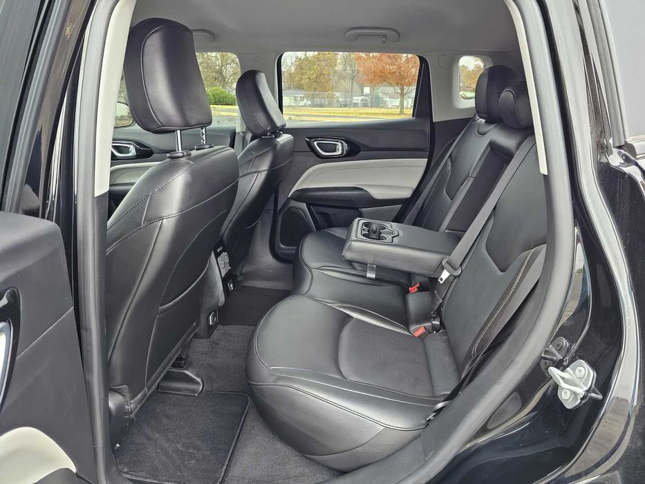 Jeep Compass      2022