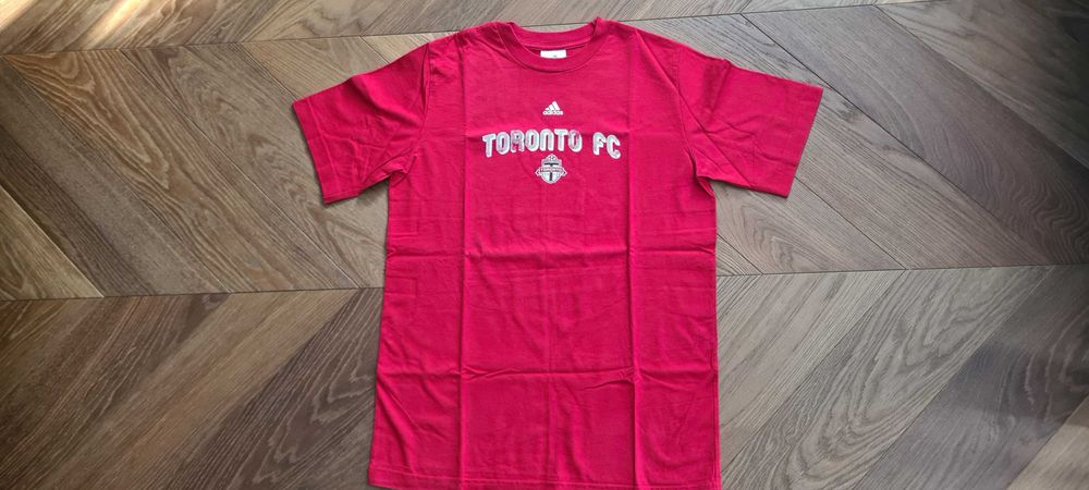 Koszulka kolekcjonerska piłkarska Toronto FC, Adidas, bawełna