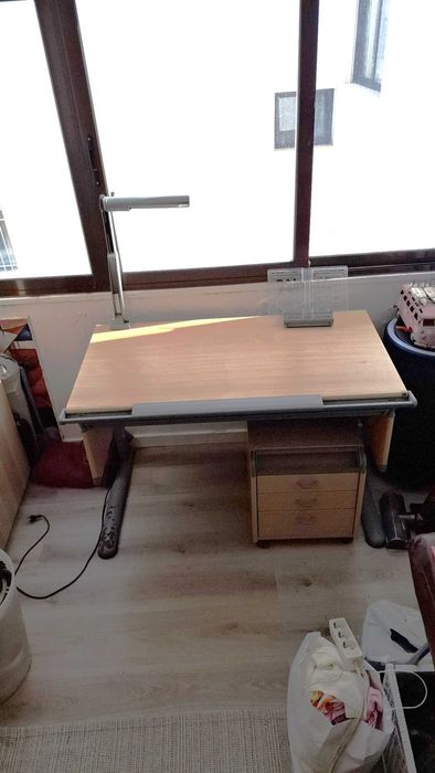 Secretária Ergonómica +  módulo de gavetas