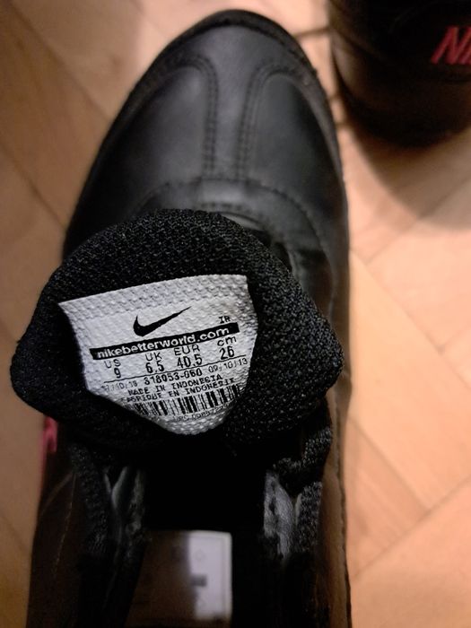 Czarne buty Nike damskie