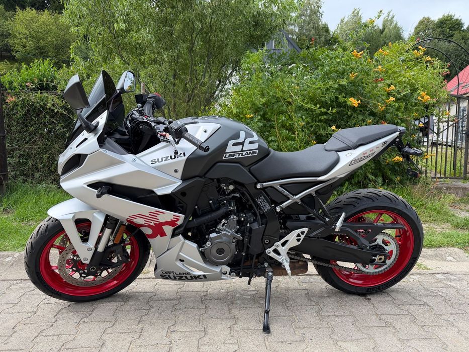 Suzuki