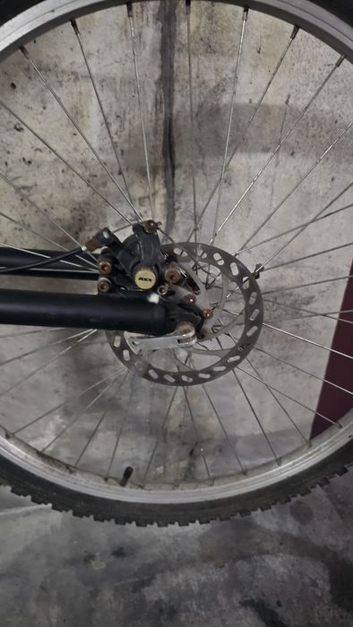 Bicicleta BTT   .