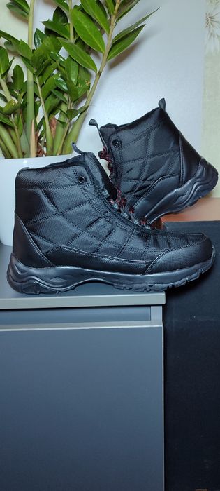 Високі чоловічі кросівки зимові