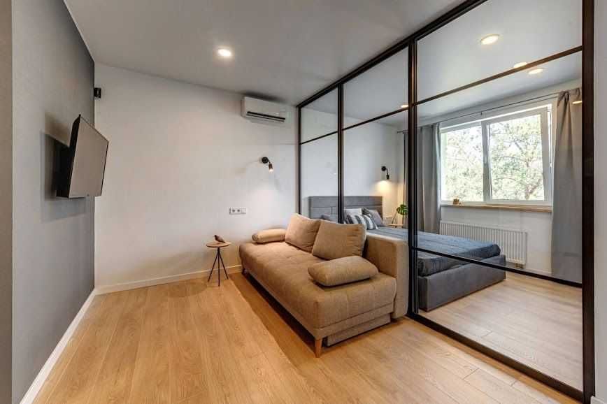 Раздвижные межкомнатные двери. Стеклянные перегородки-купе на заказ