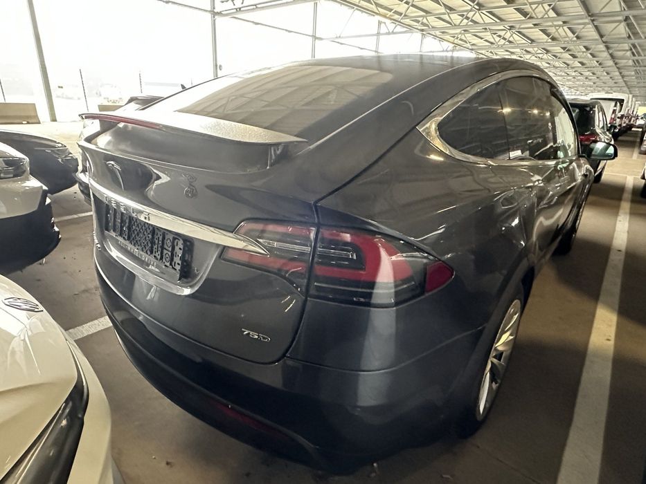 Tesla Model X 75d AWD dual motor 460 cvs Iva dedutivel!!